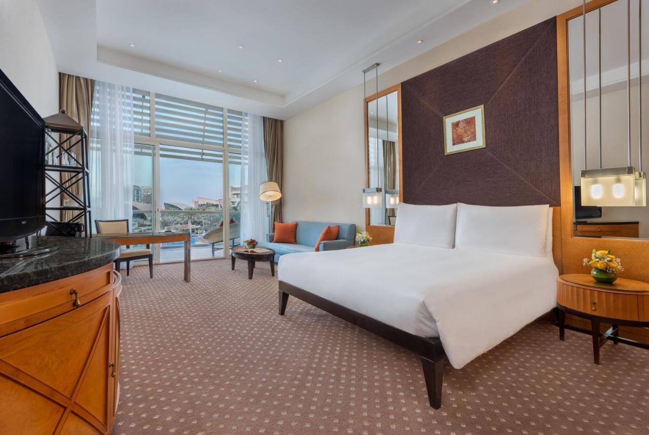 Al Raha Beach Resort & Spa Абу Даби Екстериор снимка
