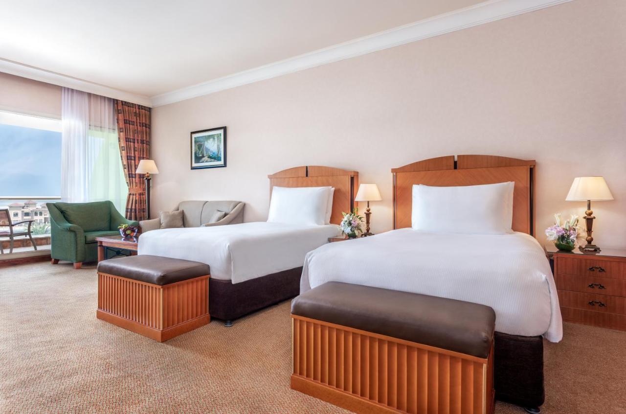Al Raha Beach Resort & Spa Абу Даби Екстериор снимка